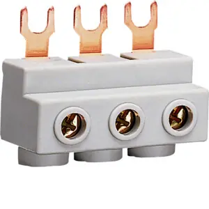 Garance Vrácení Peněz HAGER KF30M Připoj. svorka k hřeb. přípojnici motor.jističů