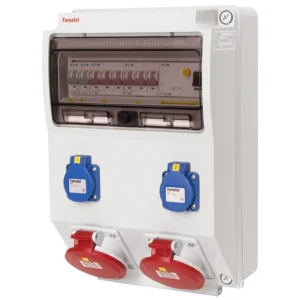 Objednat Nyní FAMATEL v320 ZSF20002000.1 /3959  Zás.skř.IP44 2x230V 2x32/5 2xB16/1 2xB32/3 chr.40/4/00