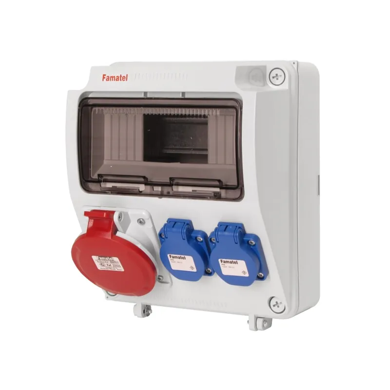 FAMATEL v1601-6kA ZSF20100000.0 /3957  Zásuvková skříň IP44 jištěná bez chrániče - přístroje Eaton Dokud Zásoby Vydrží