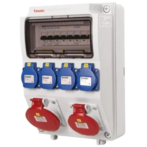 Cenová Bomba FAMATEL v1120-6kA ZSF40200000.0 /3958  Zásuvková skříň IP44 jištěná bez chrániče - přístroje Eaton