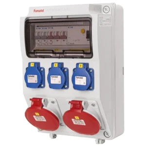 Prémiový FAMATEL v530 ZSF30002000.1 /3958  Zásuvková skříň IP44 jištěná s chráničem 40/4/003 - přístroje Eaton