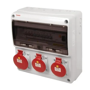 FAMATEL v601 ZSF00201000.1 /3974 Zásuvková skříň IP44 jištěná s chráničem 63/4/003 - přístroje Eaton Odeslání Ihned