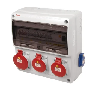 Sezónní Sleva FAMATEL v605 ZSF20201000.1 /3974  Zásuvková skříň IP44 jištěná s chráničem 63/4/003 - přístroje Eaton