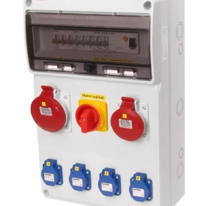 FAMATEL v6252 ZSFV40101000.1 /3952  Zásuvková skříň IP44 jištěná s chráničem 40/4/003 a hl. vy - přístroje Eaton Ruční Výroba