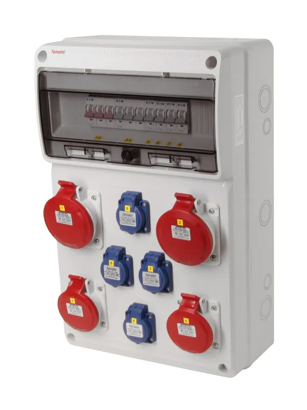 Kup Teď FAMATEL v676 ZSF40202000.0 /3952 Zásuvková skříň IP44 jištěná bez chrániče - přístroje Eaton