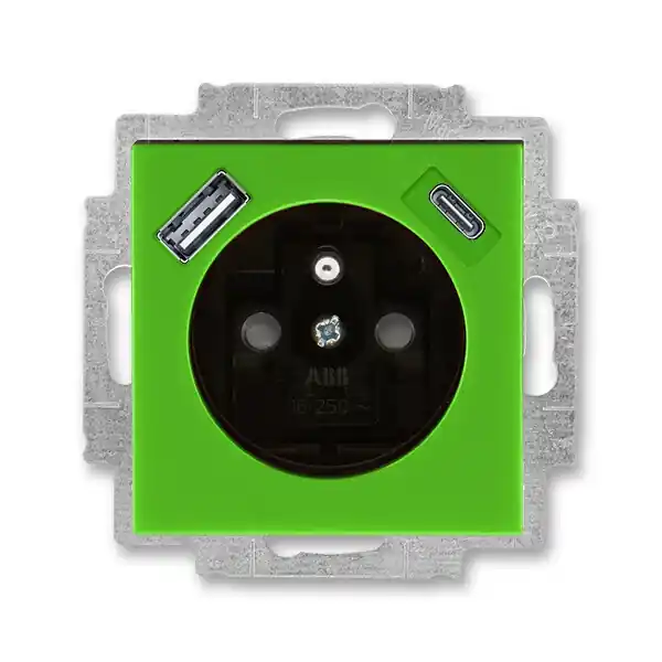 ABB 5569H-A32357 67 LEVIT Zásuvka 1násobná s kolíkem, s clonkami, s nabíjením USB-A, USB-C; zelená/kouř. černá Jen Po Omezenou Doba