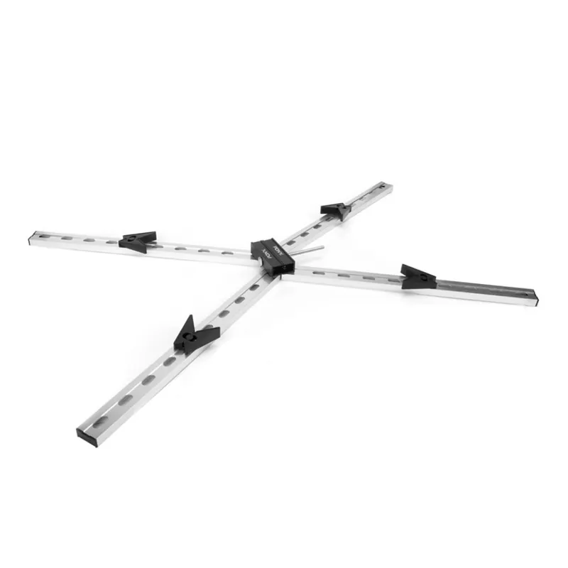 Limitovaná Edice Samočinná rámová svorka PONY JORGENSEN pro montáž obrazů - 65 × 75 cm